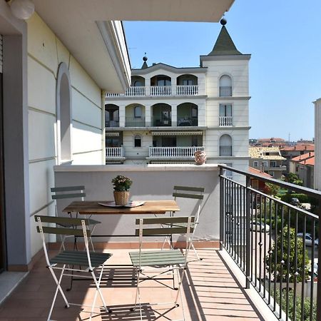 Appartamento Centro Dei Venti Montesilvano Marina Dış mekan fotoğraf